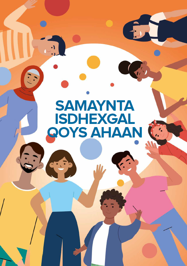 Koko perhe kotoutuu Som kansi